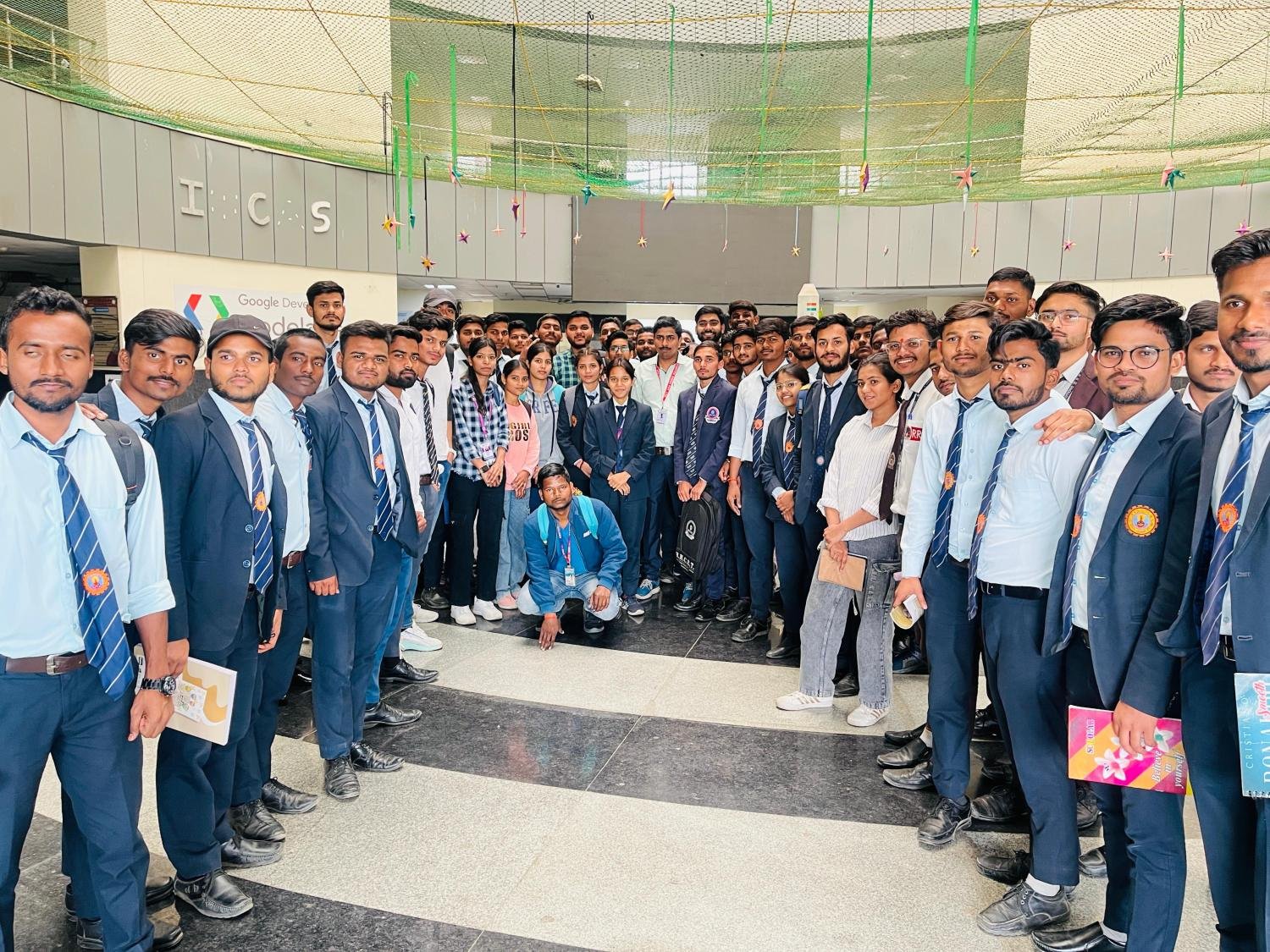 Student batch on an industry visit to a corporate campus